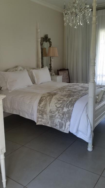 La Riviera Boutique Guesthouse & Spa Aliwal North Room photo